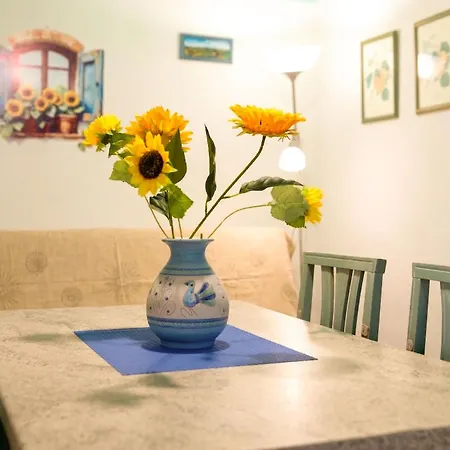 Apartment Il Girasole By Interhome